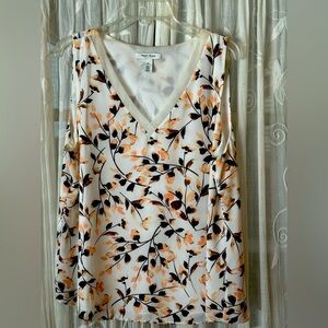 White House Black Market fully lined V neck sleeveless print top
